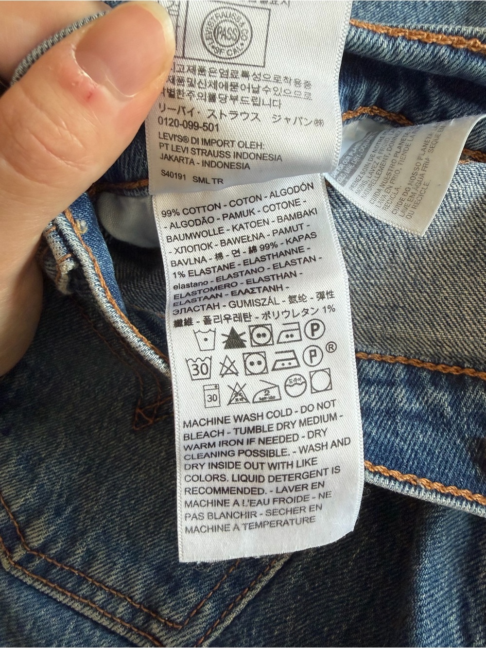 Levi’s High Rise Ribcage Straight Jean Size 27 - Picture 3 of 4
